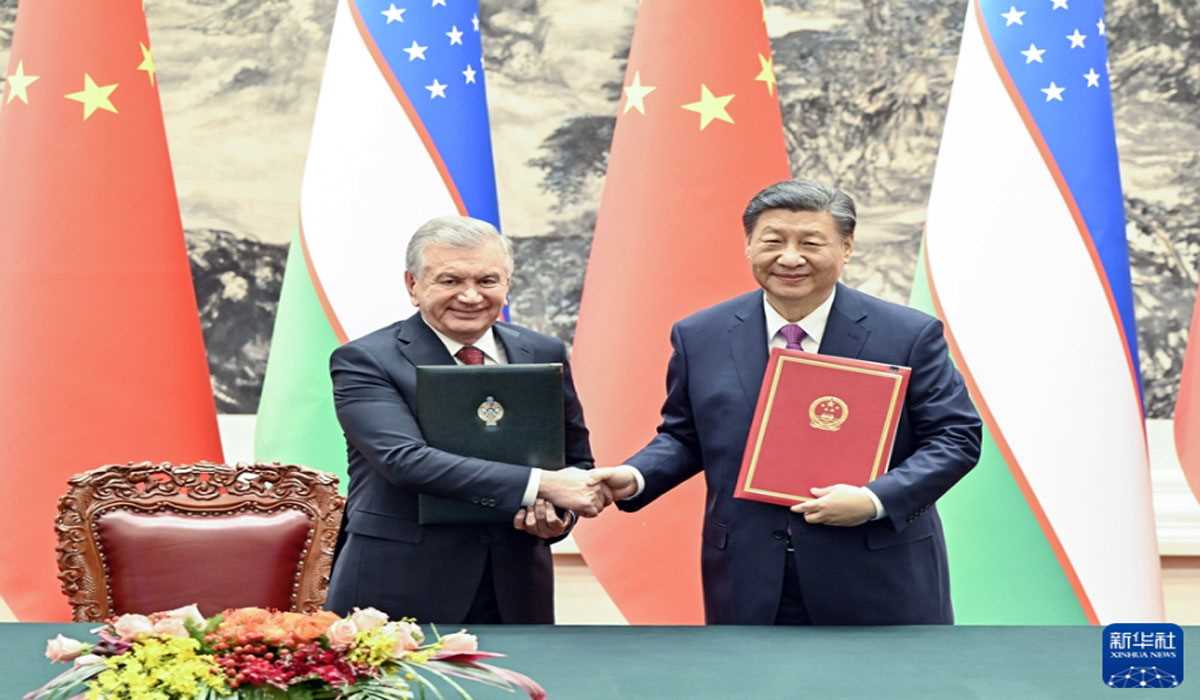 चीन और उज़्बेकिस्तान के राष्ट्रपतियों ने वार्ता की